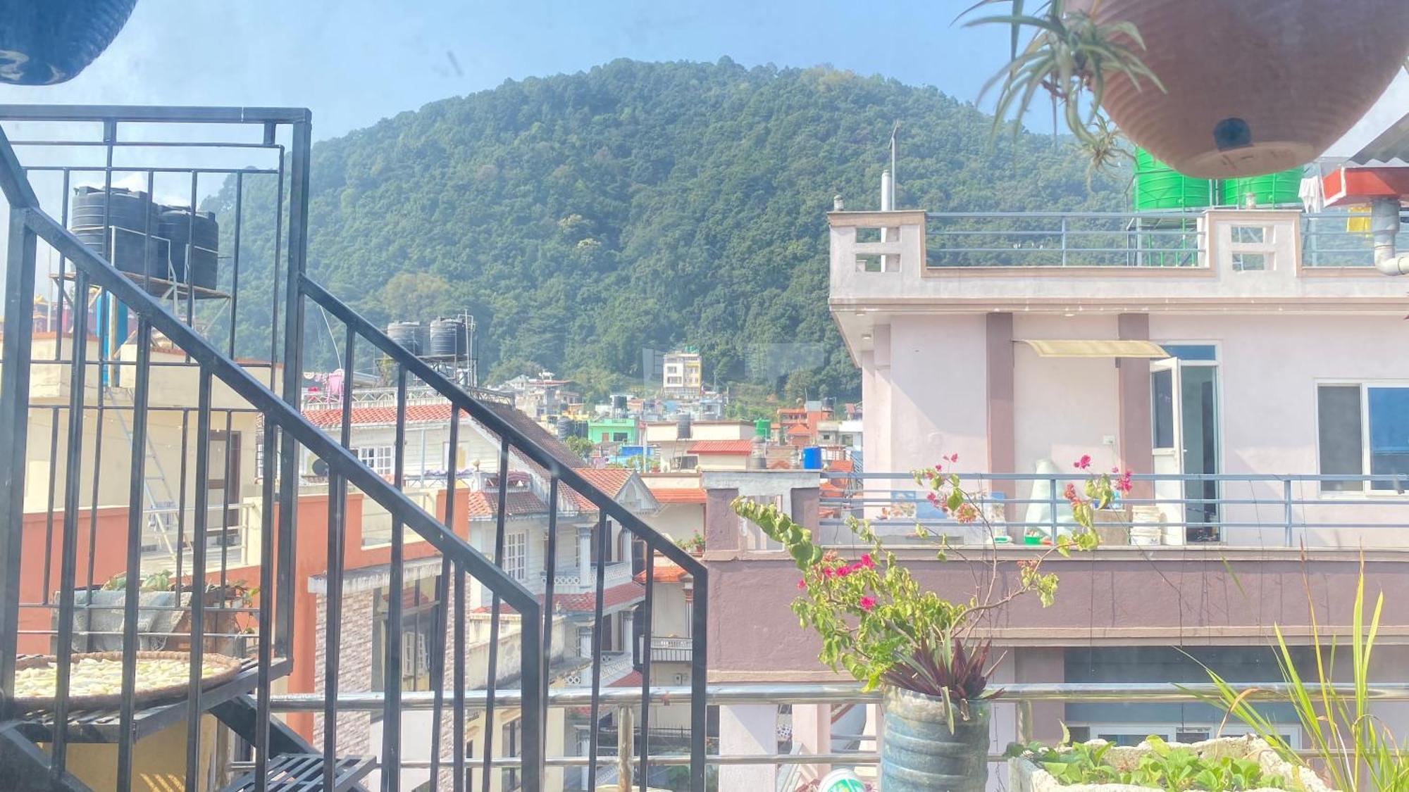 Mums Homestay & Studio Apartments Katmandú Exterior foto